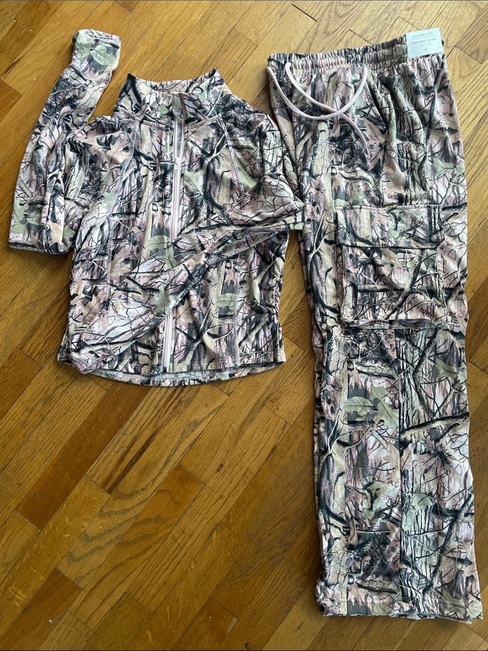 Sexy Pink Camo Jogger Set